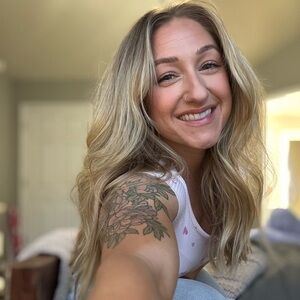 Meet your Posher, Jaclyn